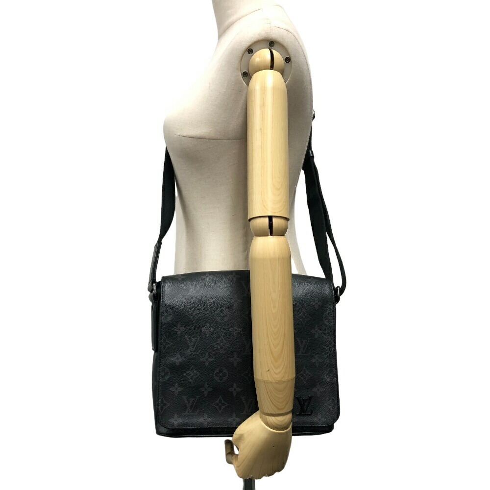 Louis Vuitton District Monogram Eclipse Black Sho… - image 2